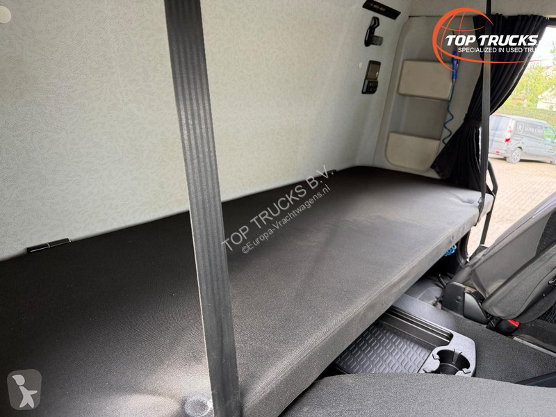 Camión Mercedes 2543 6x2 Retarder - Curtainside...