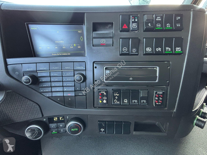 Camión Volvo FMX 6x2*4 HMF 2120 / JOAB L 18 ton...