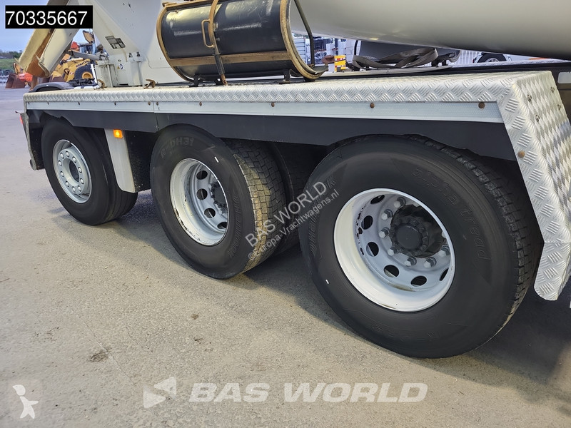 Volvo 460 10X4 15m3 Schwing Stetter mixer...