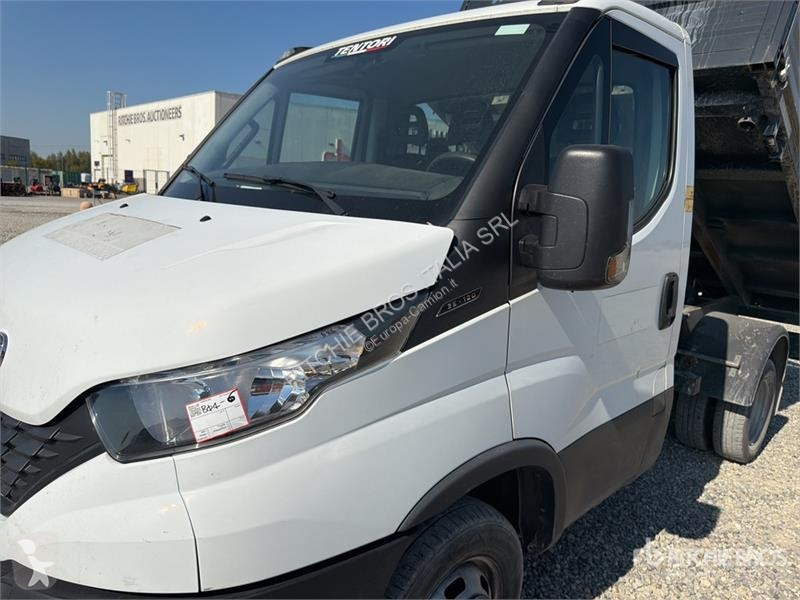 Furgoneta Iveco