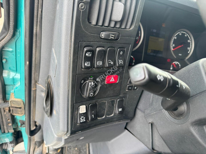 Camión Scania R480 8X4 EURO 5 + HOOKIFT