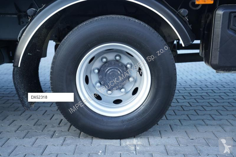 Camión Volvo FL 250 / KONTENER 7,8 M / 4x2 /...
