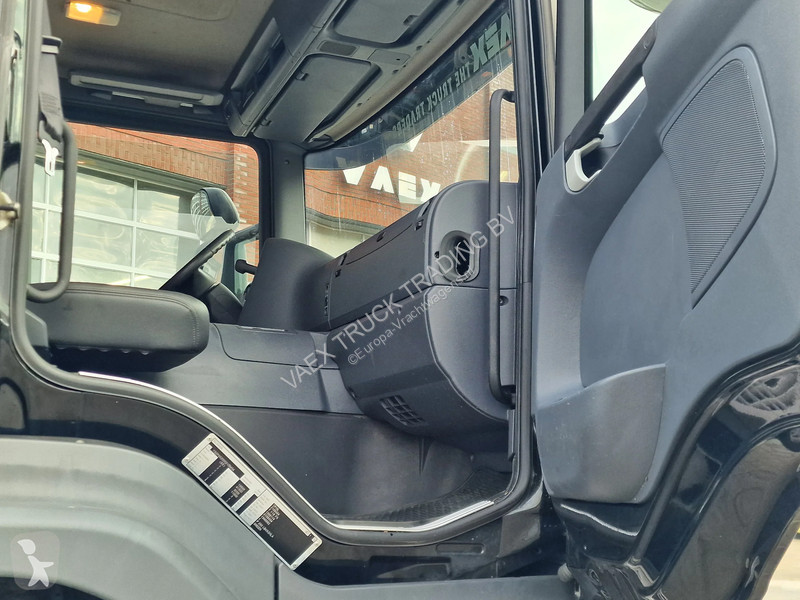 Kamion Scania P250 4x2 - XS 122 E-4 HiDuo Crane...