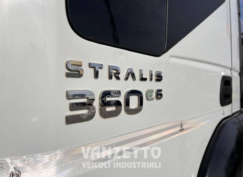 Kamion Iveco AD 320 S 36