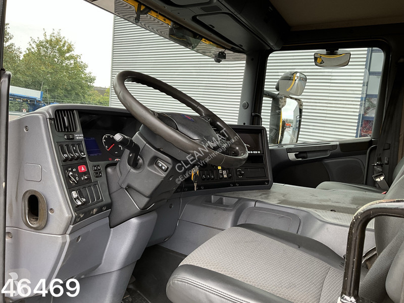 Kamion Scania 280 HMF 12 Tonmeter Z-kraan
