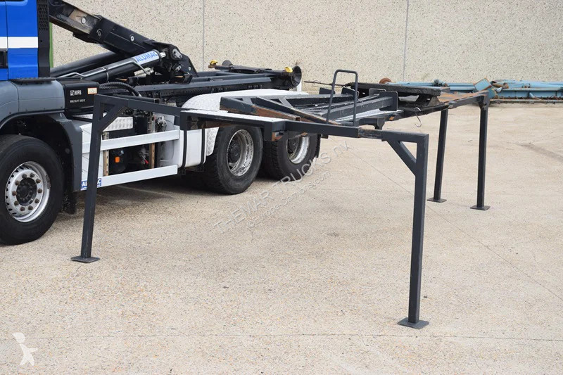 Kamion MAN 33.440 Hooklift