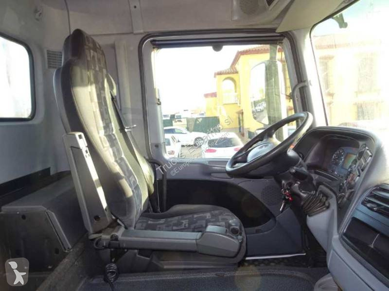 Camión Mercedes 2541