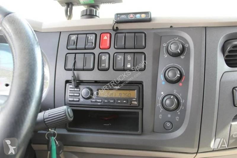 Camión Renault 240