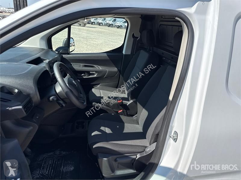 Camión Toyota Proace CITY 1.5D 100CV S&S MT L2...