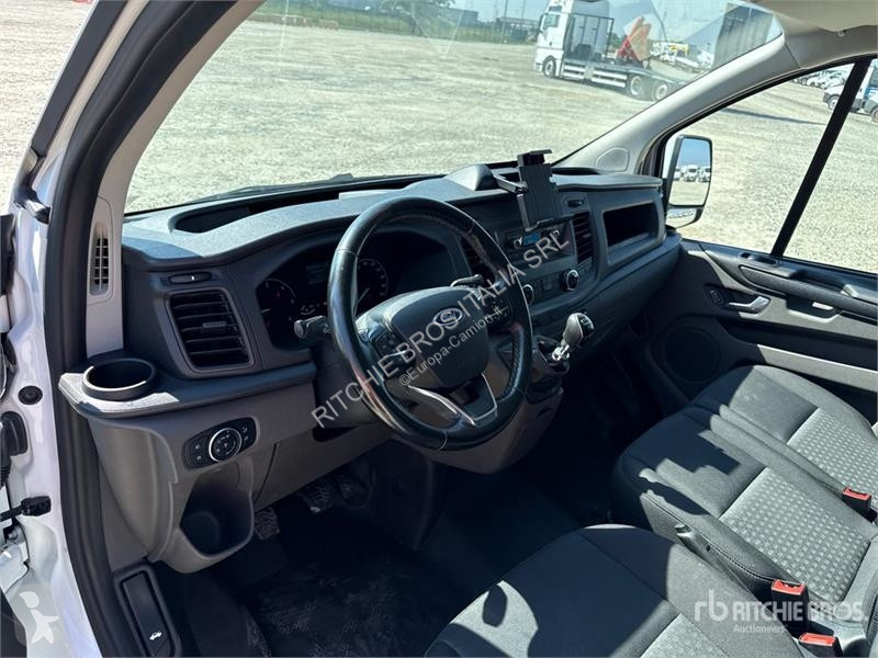 Camión Ford CUSTOM TREND 2.0 TDCI Van Truck