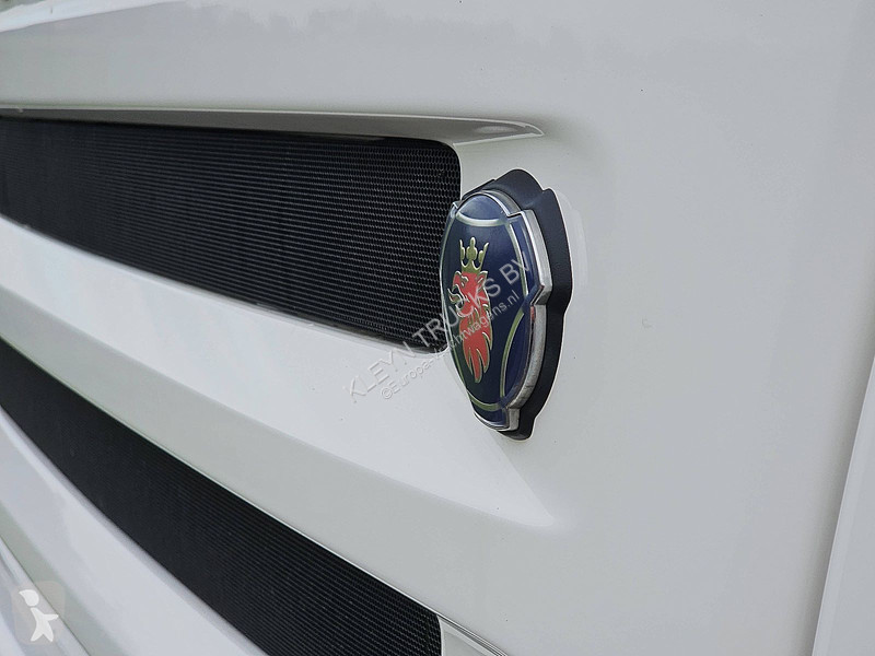 Camión Scania 280 6x2*4
