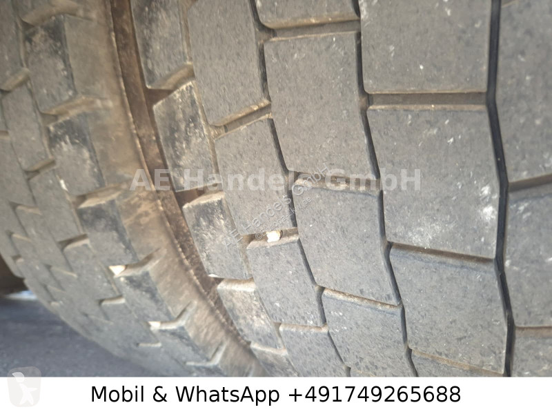 Camion Mercedes III 2540 M Hiab...
