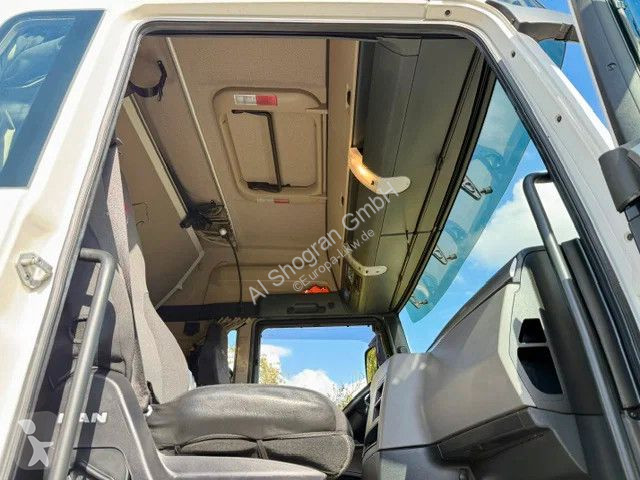 Camion MAN 26.510...