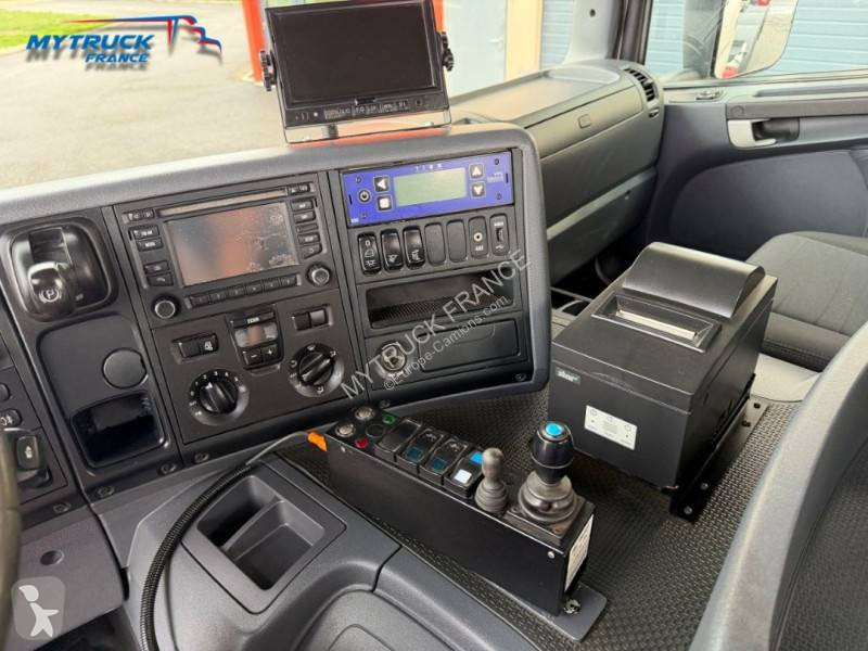 Camion Scania 410
