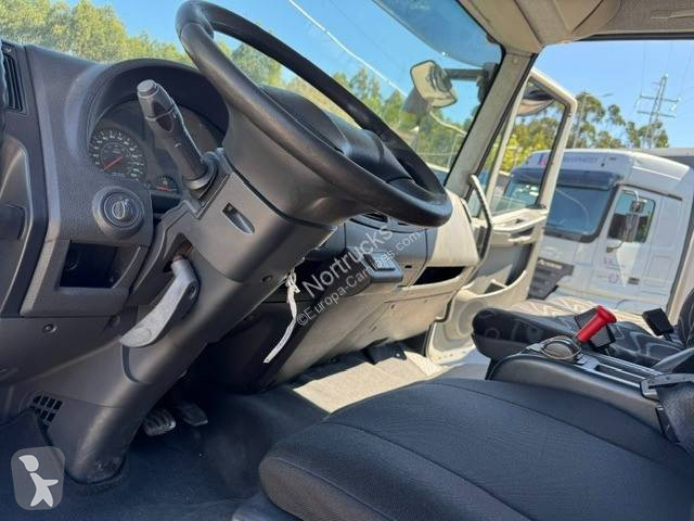 Camion Iveco 180E32