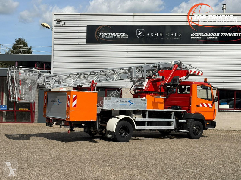 Camião Mercedes 817 Aerial work platform - METZ...