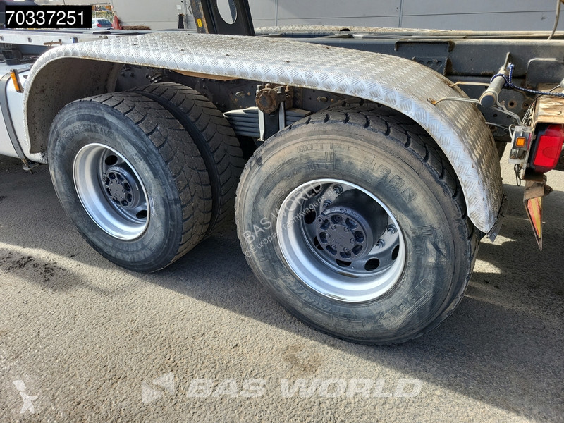 Camion DAF 450 8X4 19m3 tipper steel suspension...