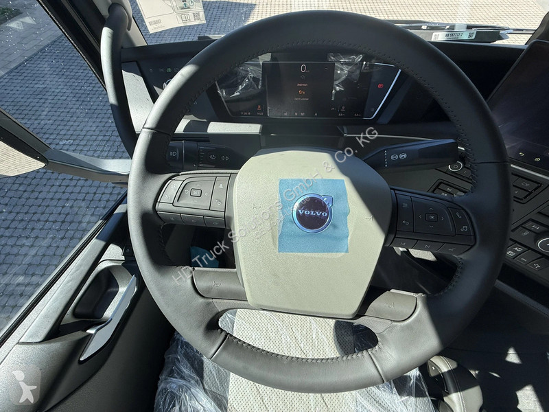 Camion Volvo 13.540 Volvo  540 6x4 P HD TRUCK...