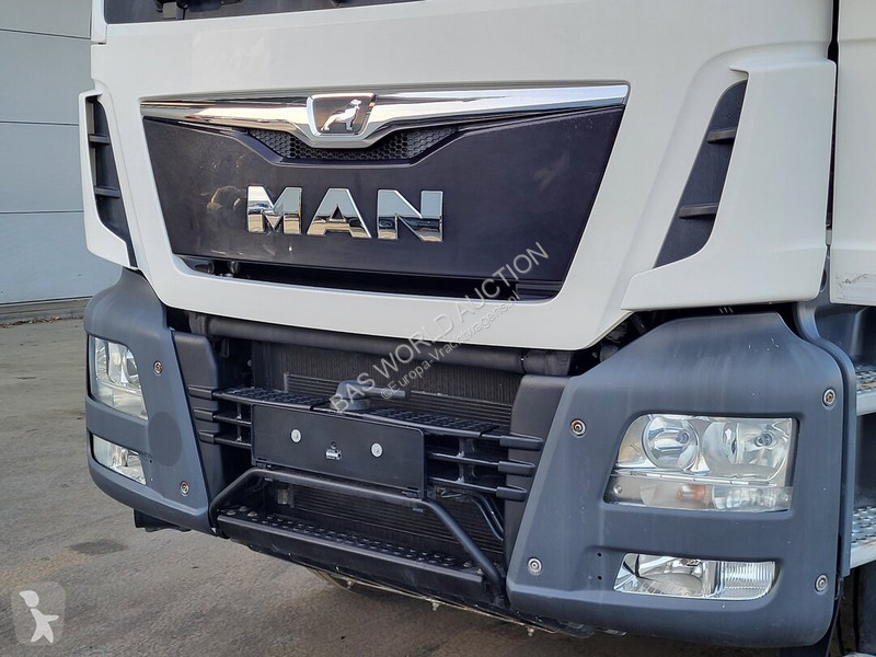 Camion MAN 41.460