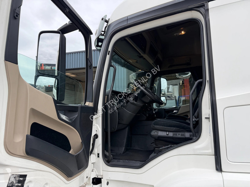 Camion Mercedes 1824 4x2 BDF Chassis Euro 6...
