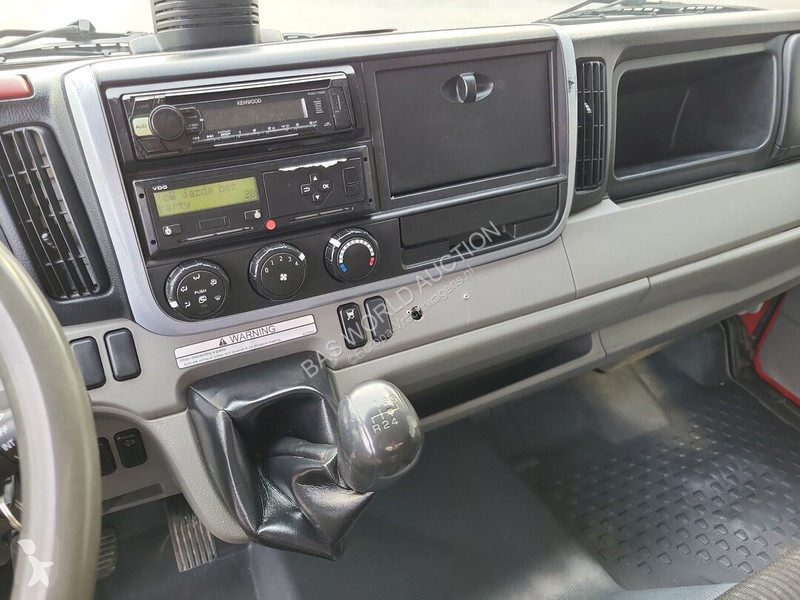 Camión Mitsubishi Fuso 7C18