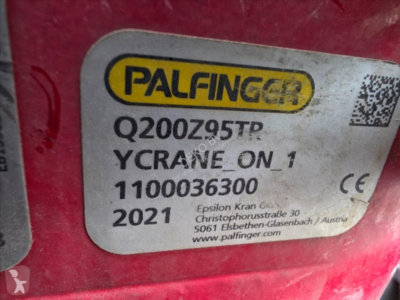 شاحنة Volvo 420 8x2- Z-CRANE/REMOTE CONTROL!!...