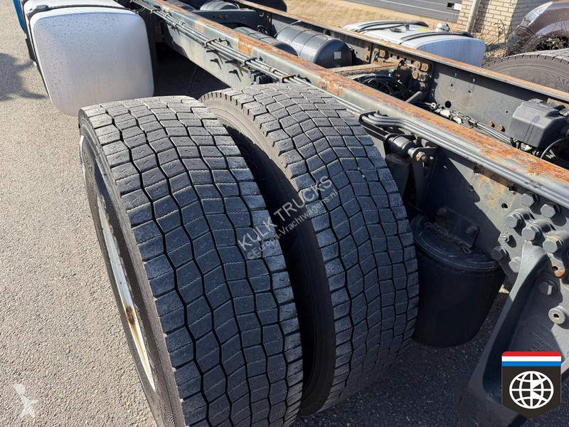شاحنة Scania R520 6X2/4 lift and steering axle...