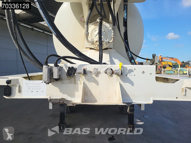 اسمنت  71/320AC3 3 axles Concrete 12m3 APK...
