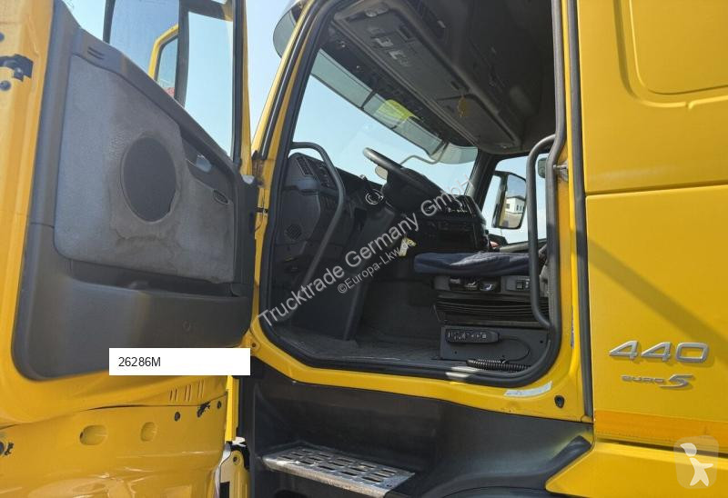 Camion Volvo FH-440 Plane/ HB