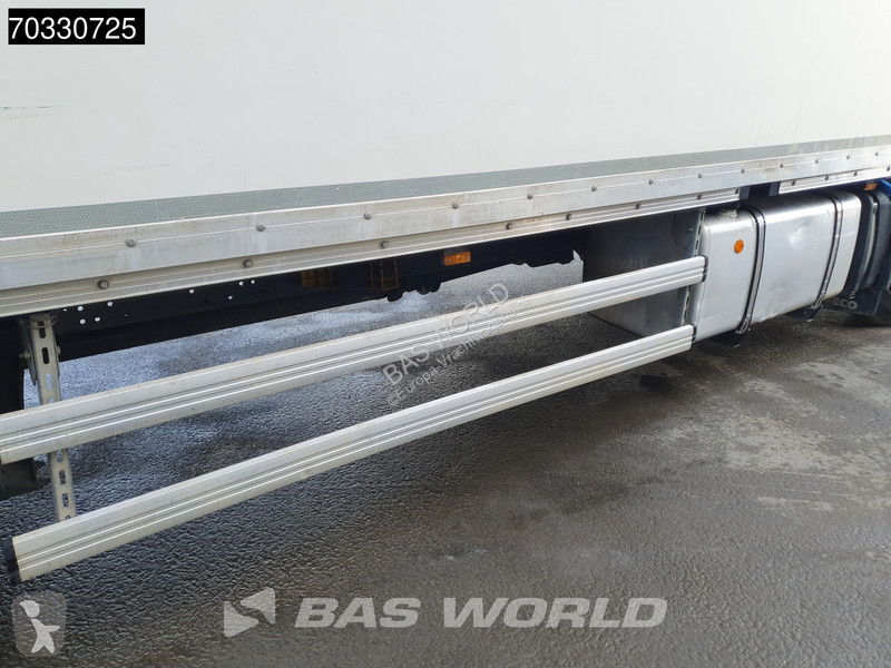 Lastbil Iveco 420 4X2 20t Tailgate Automatic...