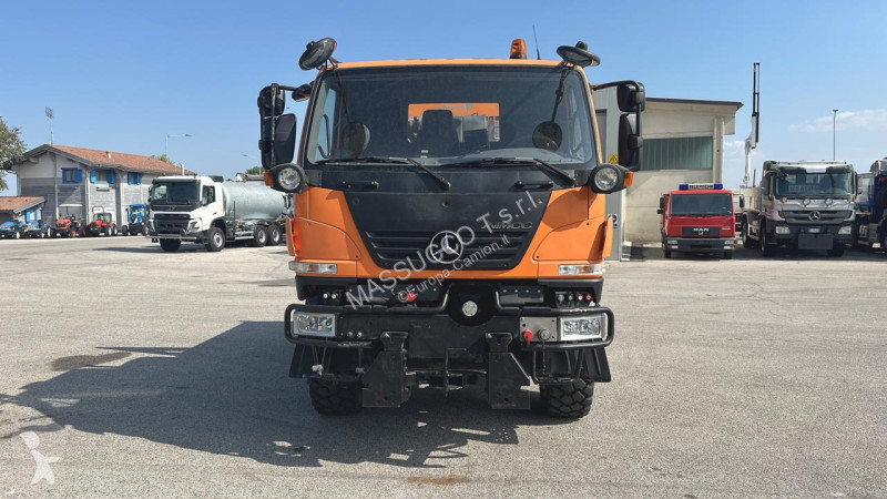 Mercedes UNIMOG U20 4X4 truck