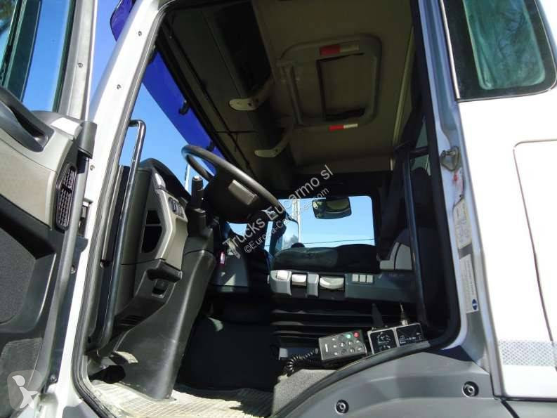 MAN 26.440 truck