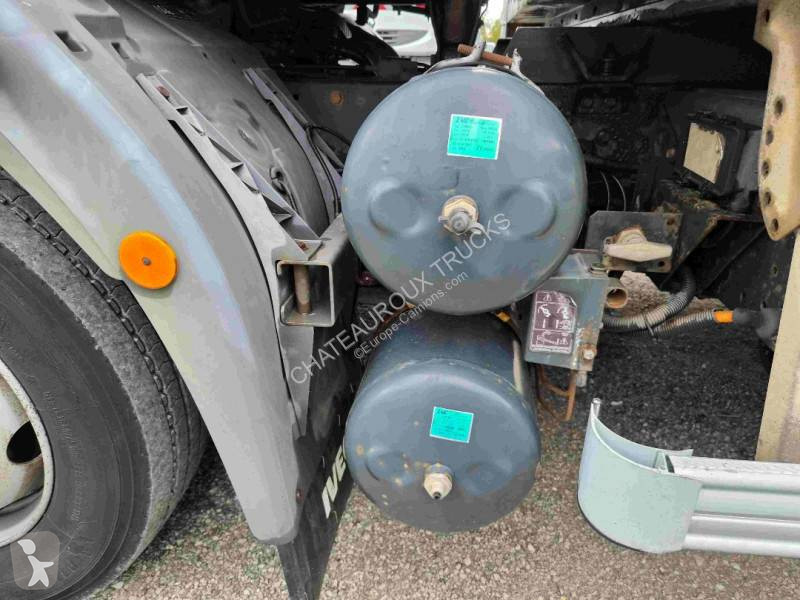 Iveco 120 E 25 FP tector truck