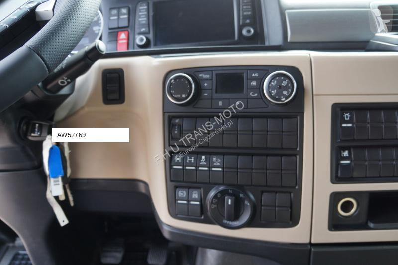 Teherautó MAN TGX TGS 26.460