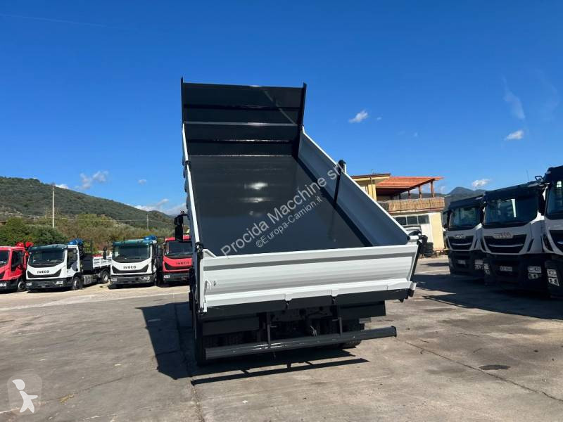 Lastbil Iveco 180E32