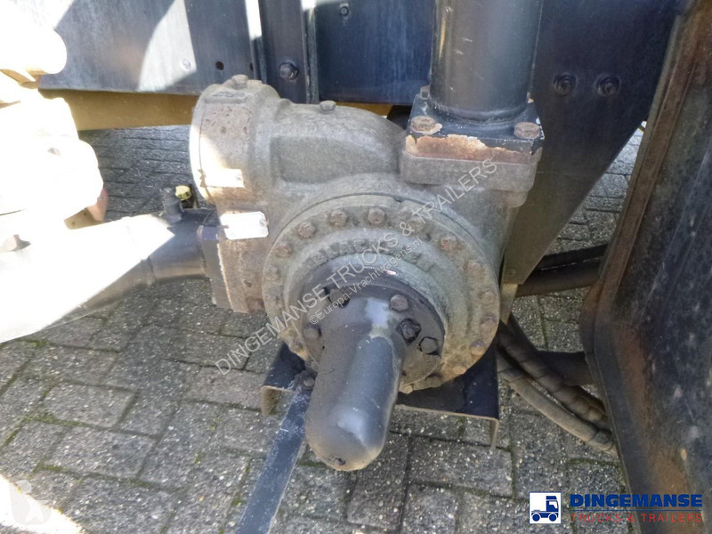 Renault 270.19 4x2 gas tank 18.8 m3 truck