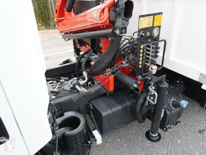 Kamion Nissan 35.13