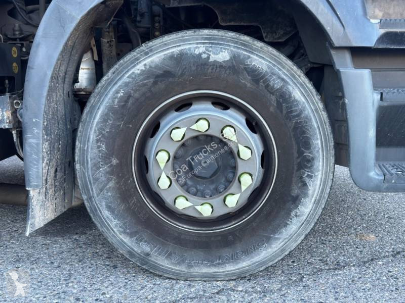 Iveco 310 truck
