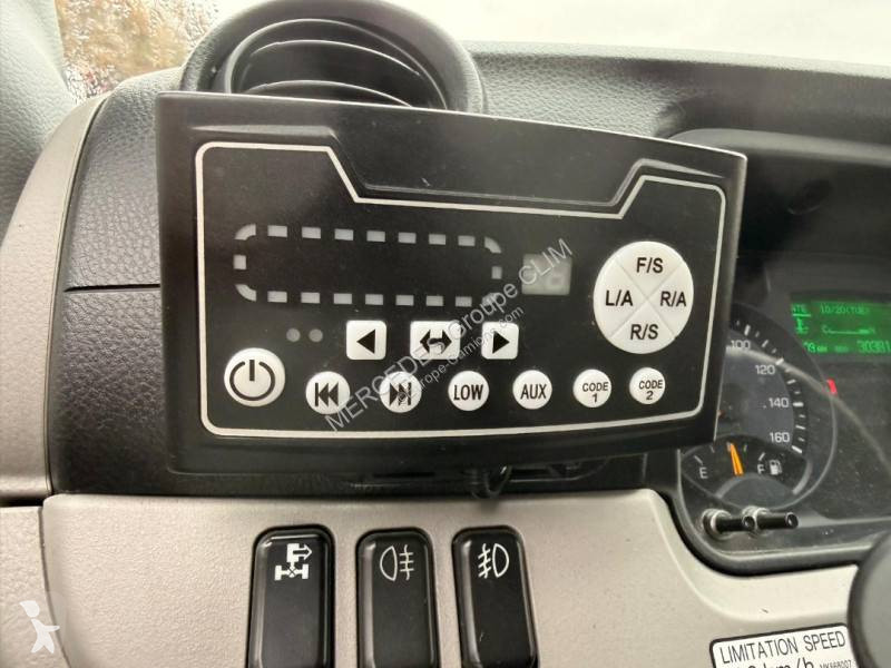 Kamion Mitsubishi Fuso 6C18