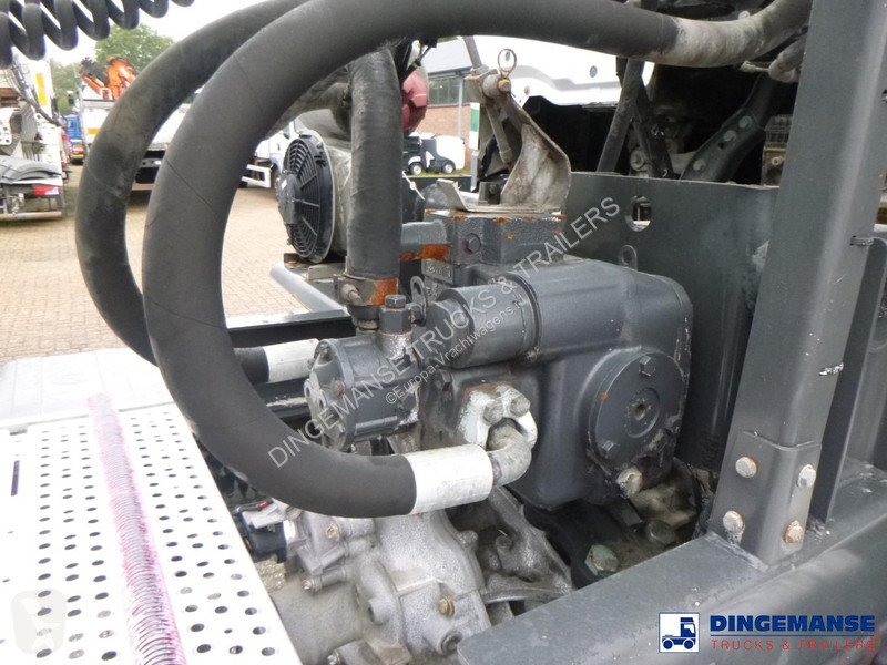 Kamion Mercedes 1943 4x4 Euro 6 + Liebherr...
