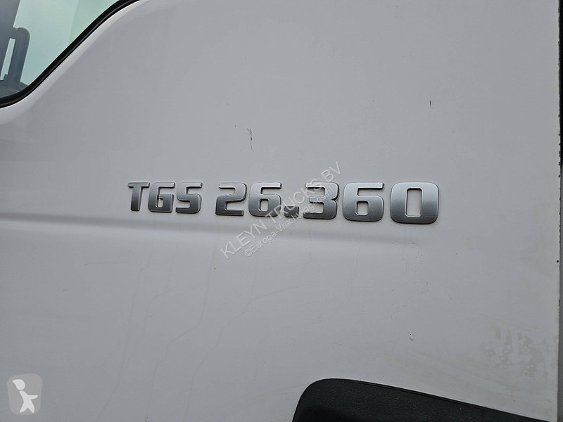MAN TGS 2 TONS TAILLIFT LAST AXLE STEERING...