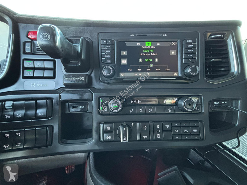 Scania 450 6x2*4 ETADE truck