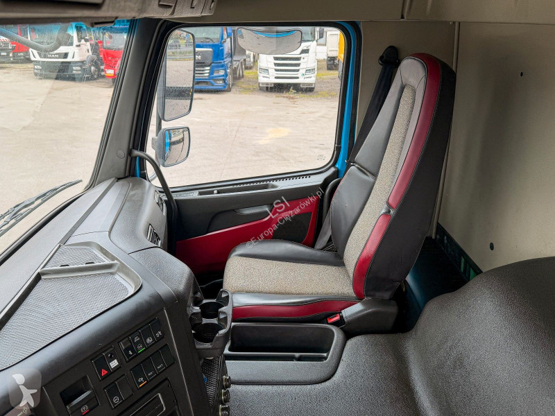 Kamion Volvo 420 Kipper 5,40m *PK 34002/FUNK *8x4
