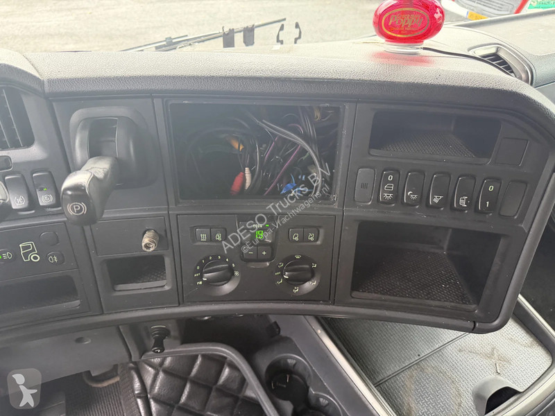 Kamion Scania 360 Topline + Webtrailer, 123m3