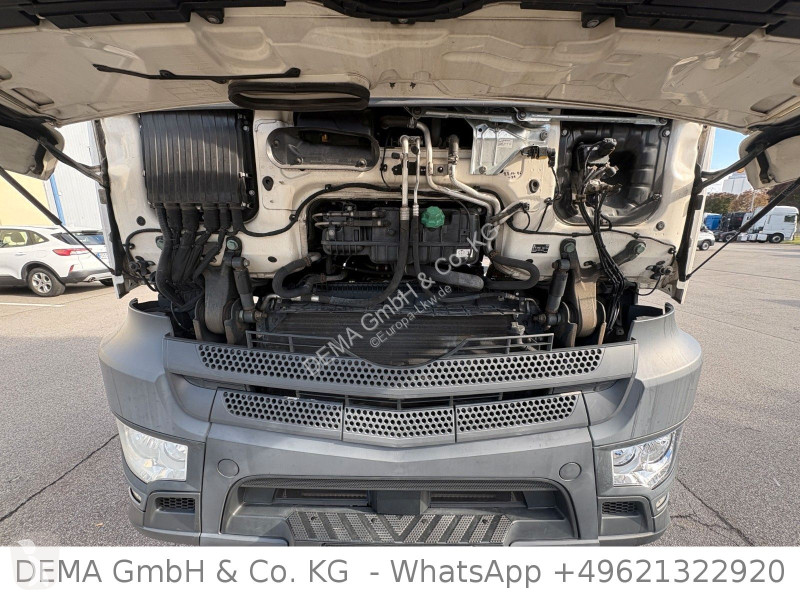 شاحنة Mercedes...