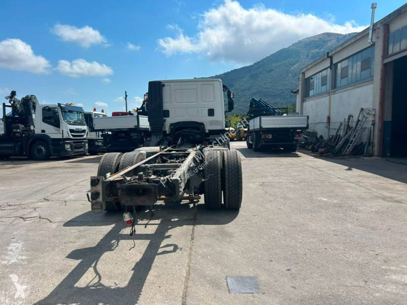 Lastbil Iveco AD 190 S 42