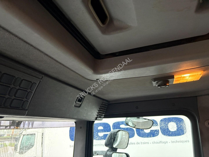 Kamion Scania 94 G + oadlift + Manual + Euro 2
