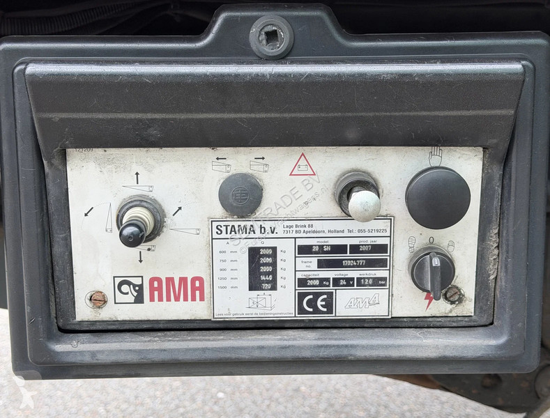 شاحنة Mercedes 2842 EURO 6 ISOLATED BOX CARRIER...