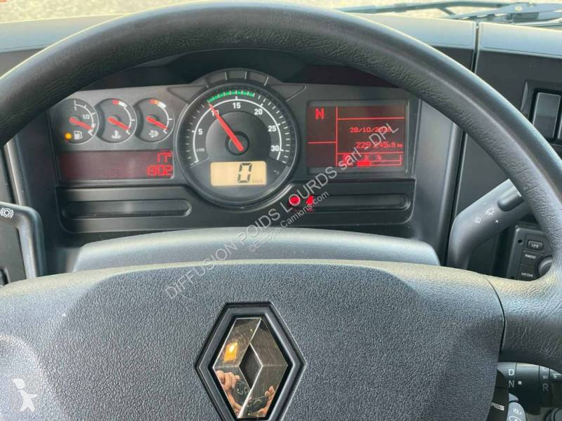 Vrachtwagen Renault 12.210
