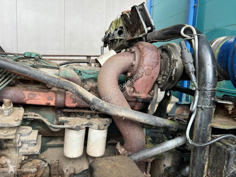 Teherautó Volvo 6 - 16 (MANUAL PUMP / STEEL...
